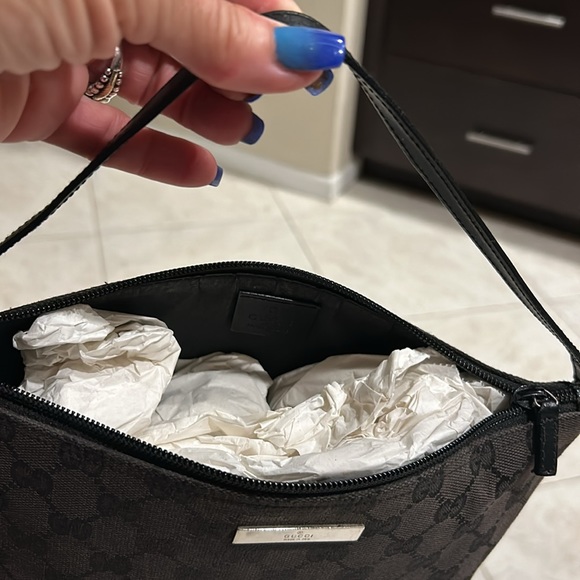 Authentic Gucci canvas small handbag 9.5 x 4.5 - Picture 7 of 7